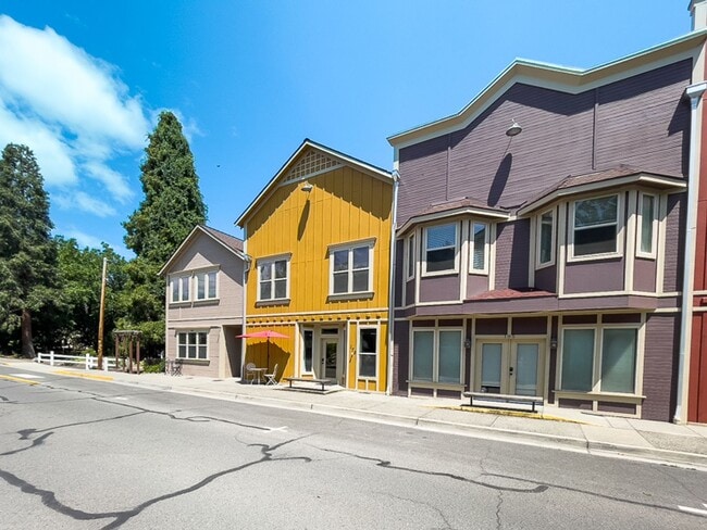 Building Photo - 175 East E Street