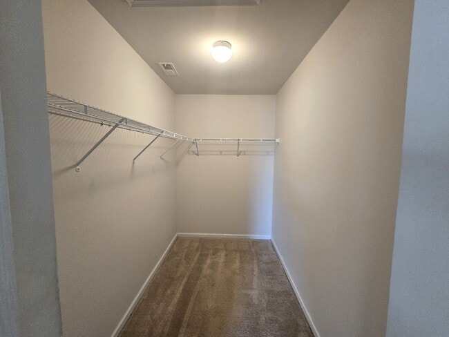 Building Photo - Beautiful Home Available for Rent in Charlotte, NC 28212