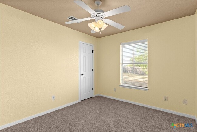 Building Photo - 5705 Bald Ridge Ct