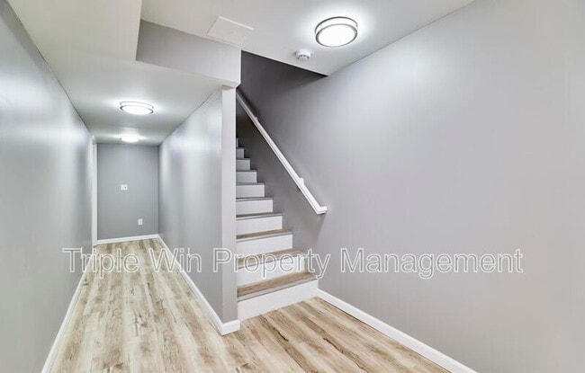Building Photo - 4927 Triple Tree Ct