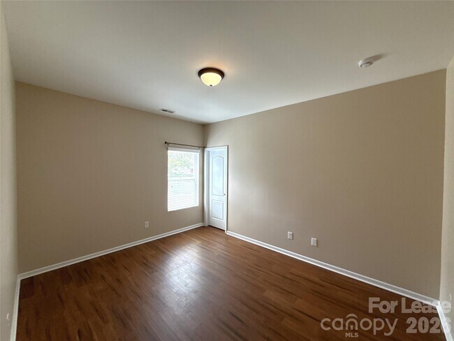 Building Photo - 13320 Hunting Birds Ln