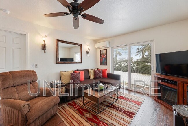Building Photo - 2285 Lariat Rd