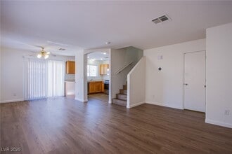 Building Photo - 3385 Cheyenne Gardens Way