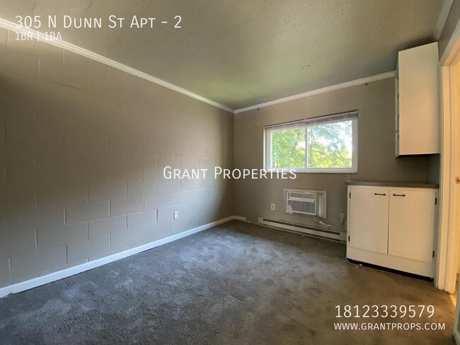 Building Photo - 305 N Dunn St