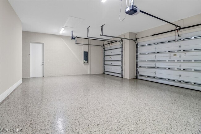 Building Photo - 155 SW 51st Terrace