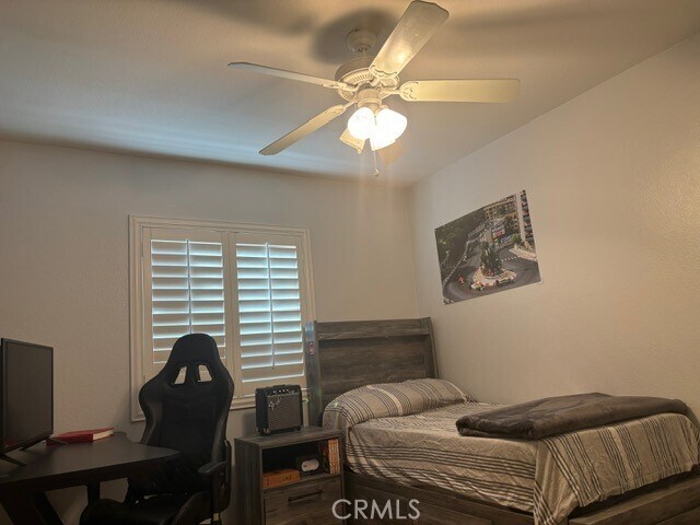 Building Photo - 28801 S Lake Dr