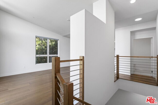 Building Photo - 1912 Liberty Ct