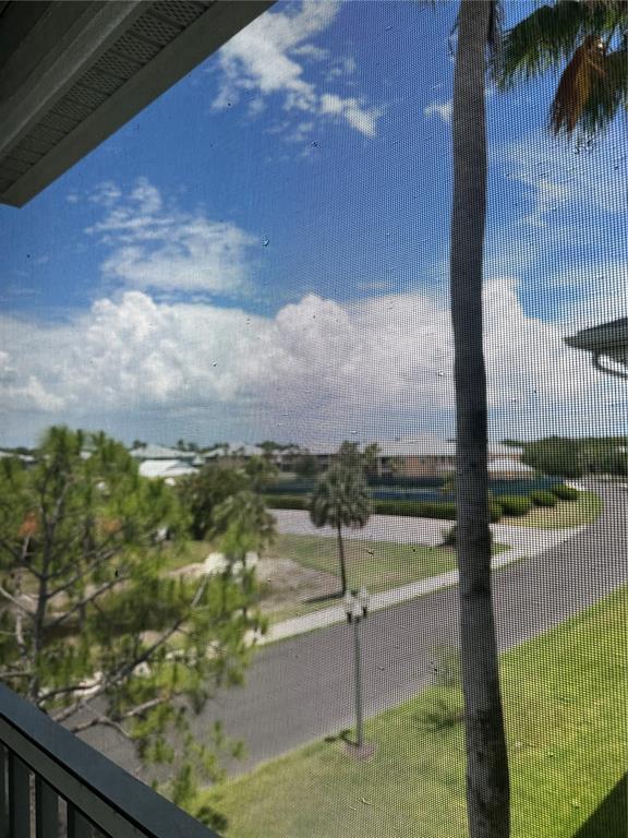 Building Photo - 2080 Willow Hammock Cir