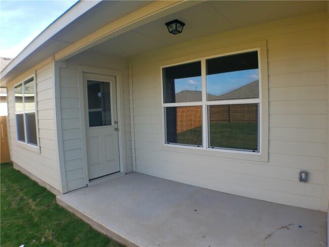 Building Photo - 15100 Harkness Pass