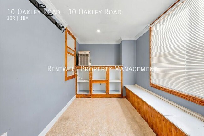 Building Photo - 10 Oakley Rd