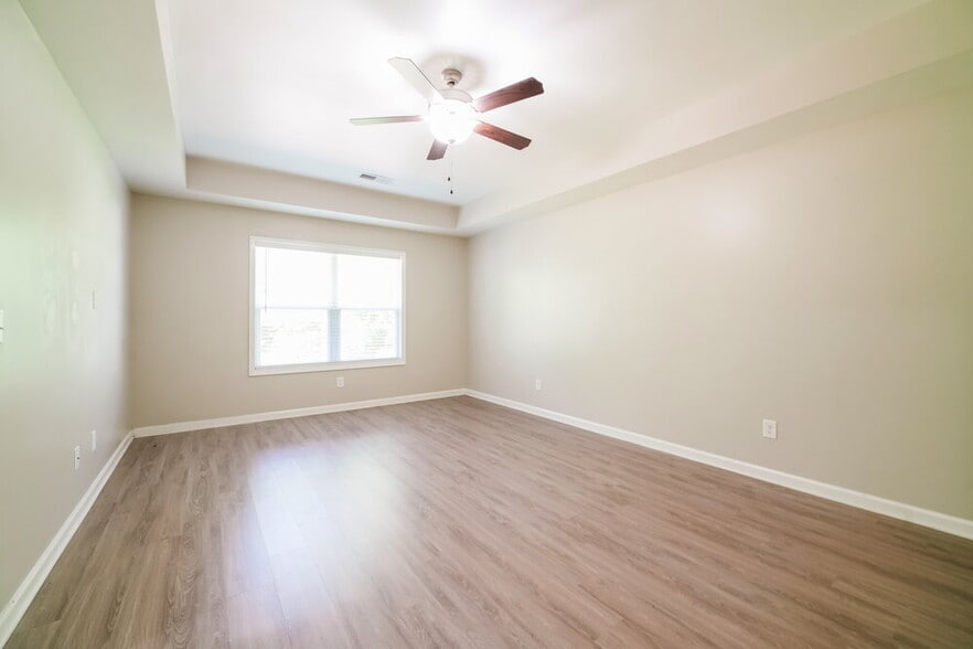 Building Photo - 149 Lindsey Dr