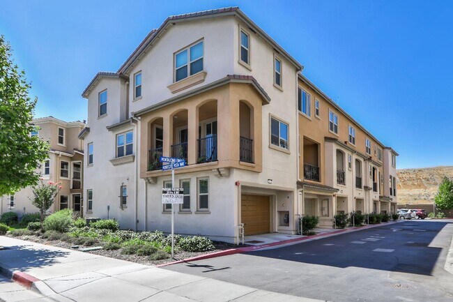 Building Photo - 267 Montalcino Cir