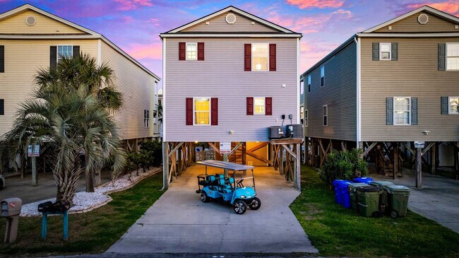 Building Photo - 111B S Yaupon Dr