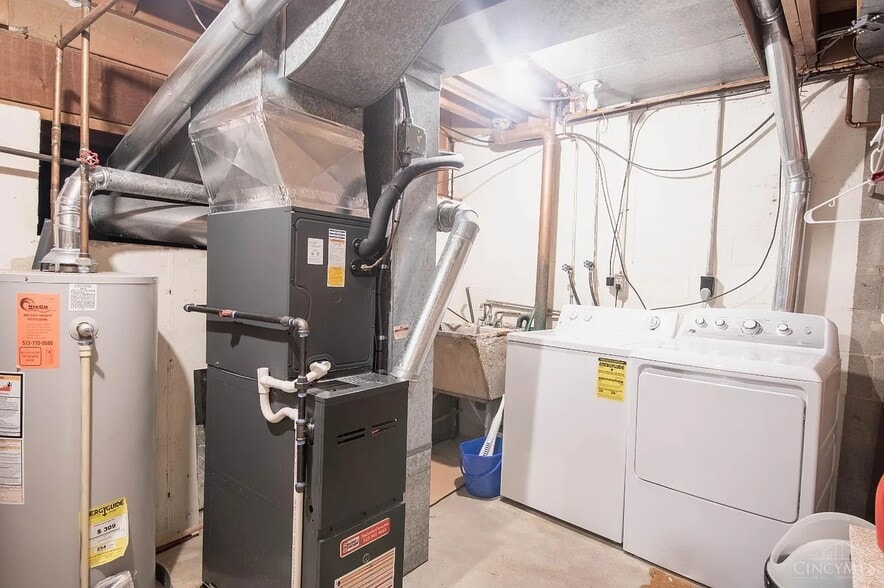 Building Photo - 9767 Bunker Hill Ln