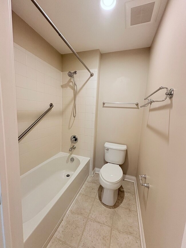 Building Photo - Charming 3 beds 2.5 baths in Columbus!
