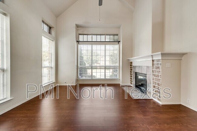 Building Photo - 11531 Chaucer Dr