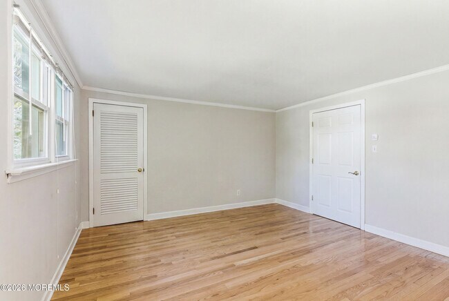 Building Photo - 506 Woodland Rd