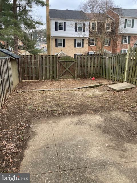 Building Photo - 35 Midline Ct