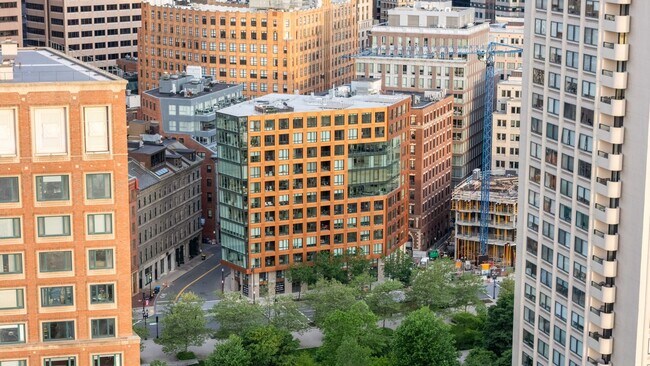 Building Photo - 110 Broad St