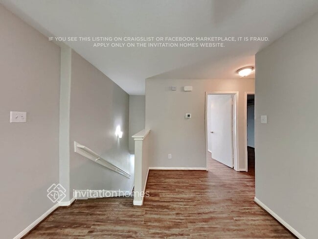Building Photo - 16722 Warbler Dr