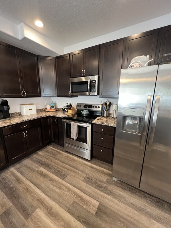 Building Photo - 1716 Kade Ct