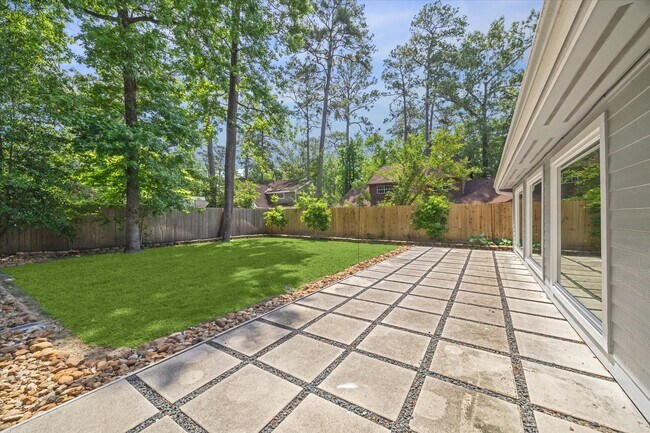 Building Photo - 3106 Redwood Lodge Dr