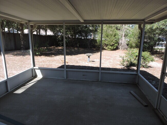 Building Photo - 4738 Connor Dr