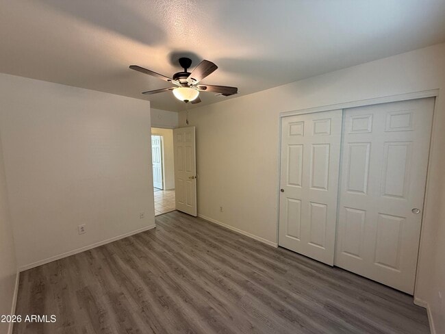 Building Photo - 505 W Sereno Dr