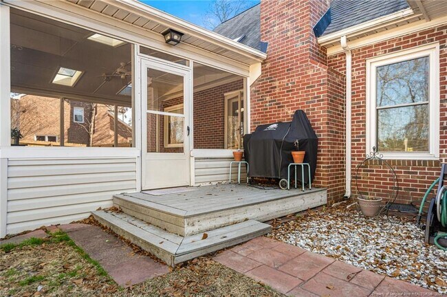 Building Photo - 2482 Celtic Dr