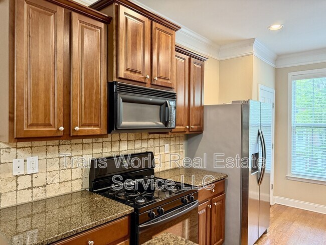 Building Photo - 5228 Wellsley Bend