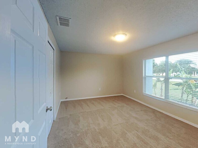 Building Photo - 3291 Rocky Ave