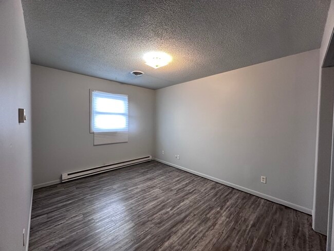 Building Photo - 1214.5 James-