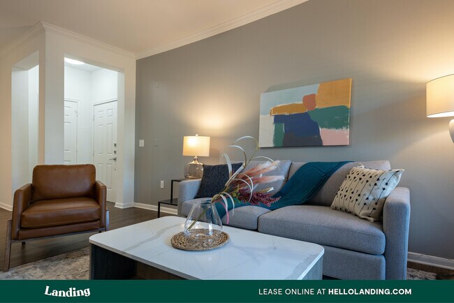 Building Photo - 420 W Slaughter Ln