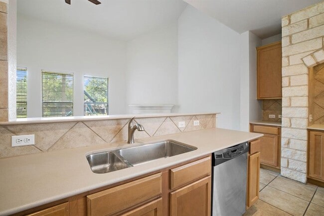 Building Photo - 3800 Juniper Hills St