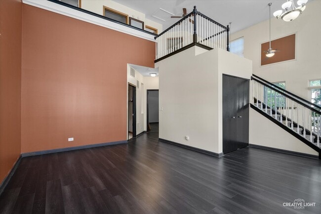 Building Photo - 230 St James Pkwy