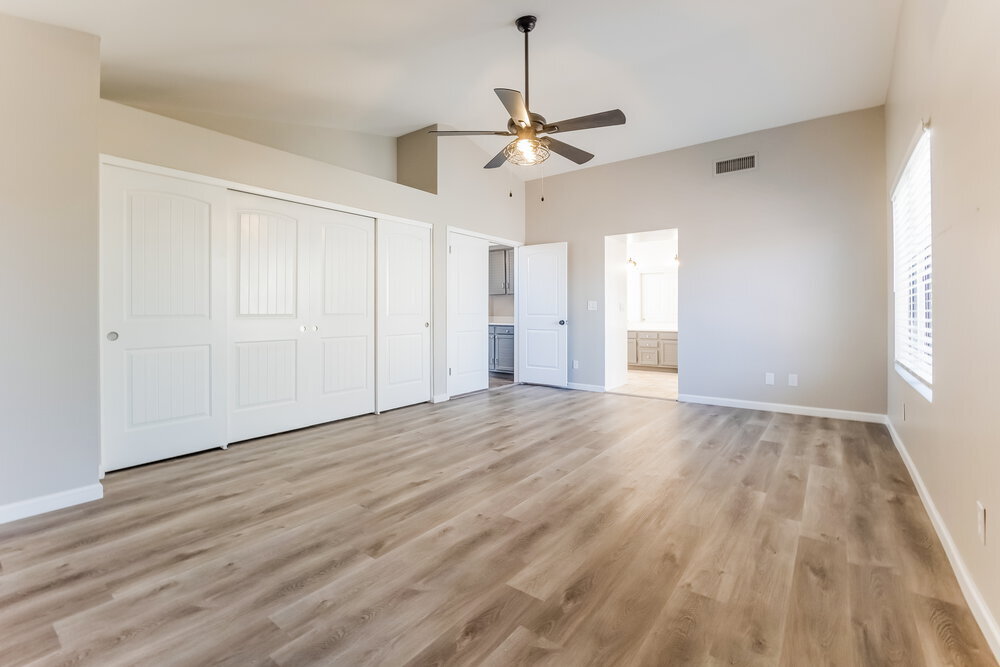 Building Photo - 25 W Gary Ave