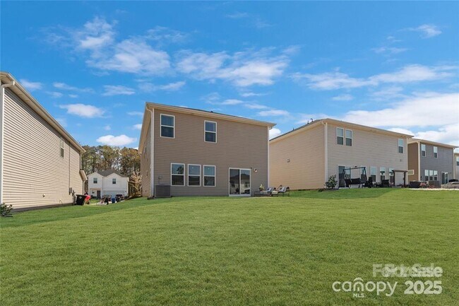 Building Photo - 126 Johns Cardinal Dr
