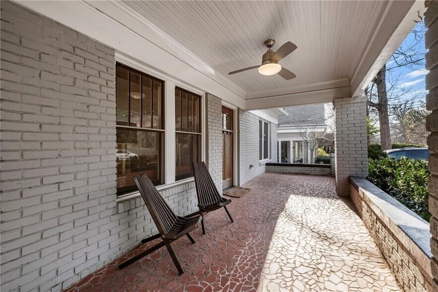 Building Photo - 212 Geneva St