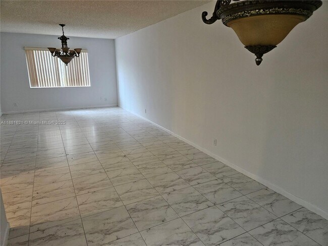 Building Photo - 11131 Royal Palm Blvd