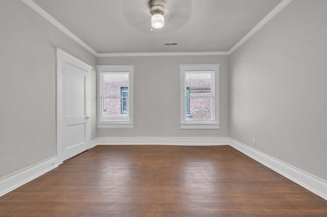 Building Photo - 1230 29th St S