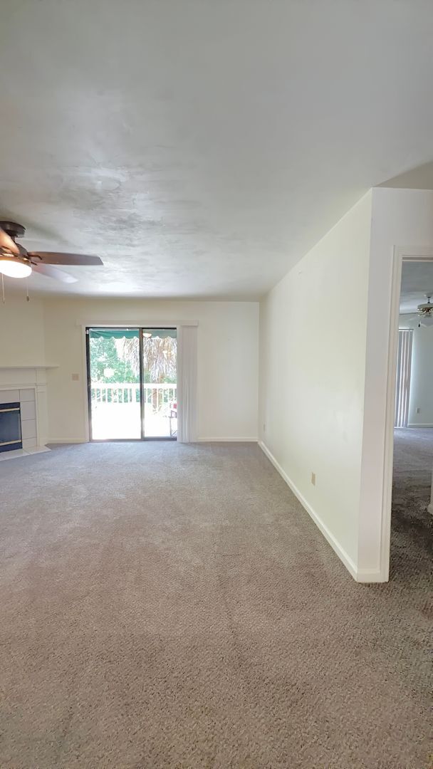Building Photo - 4414 Stratfordshire Ct