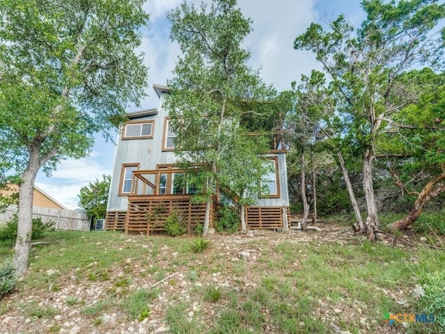 Building Photo - 238 Ledgeview Dr