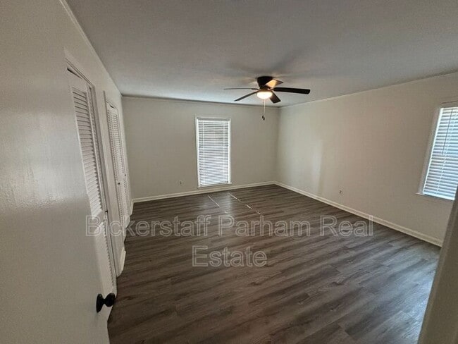 Building Photo - 6129 Charing Dr