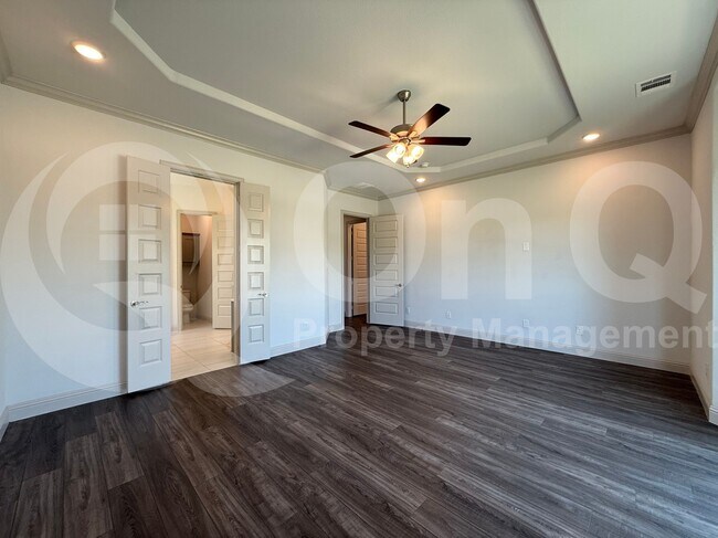 Building Photo - 14697 Valley Trl