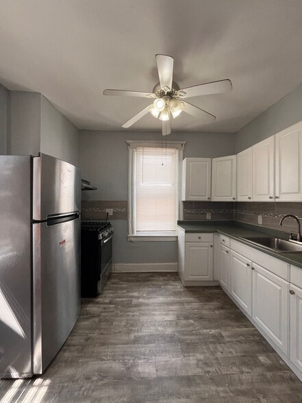 Primary Photo - 125 Audubon Ave