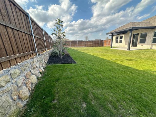 Building Photo - 1221 James St