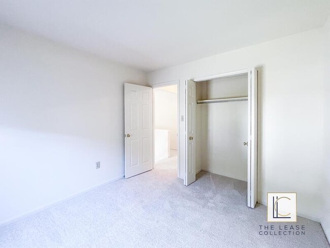 Building Photo - 15412 Overlea Ct