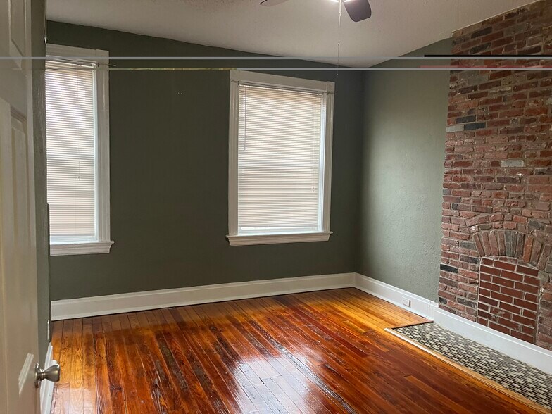 Third bedroom - 2730 Ann Ave