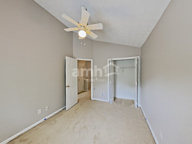 Building Photo - 3731 Avensong Village Cir