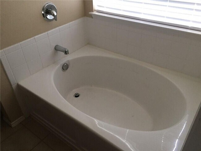 Building Photo - Charming 3 bed 2 bath in Anna TX